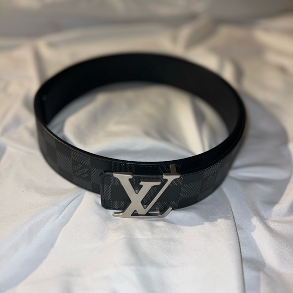 New (with original packaging) Mens Louis Vuitton belt with receipt - Picture 2 of 5